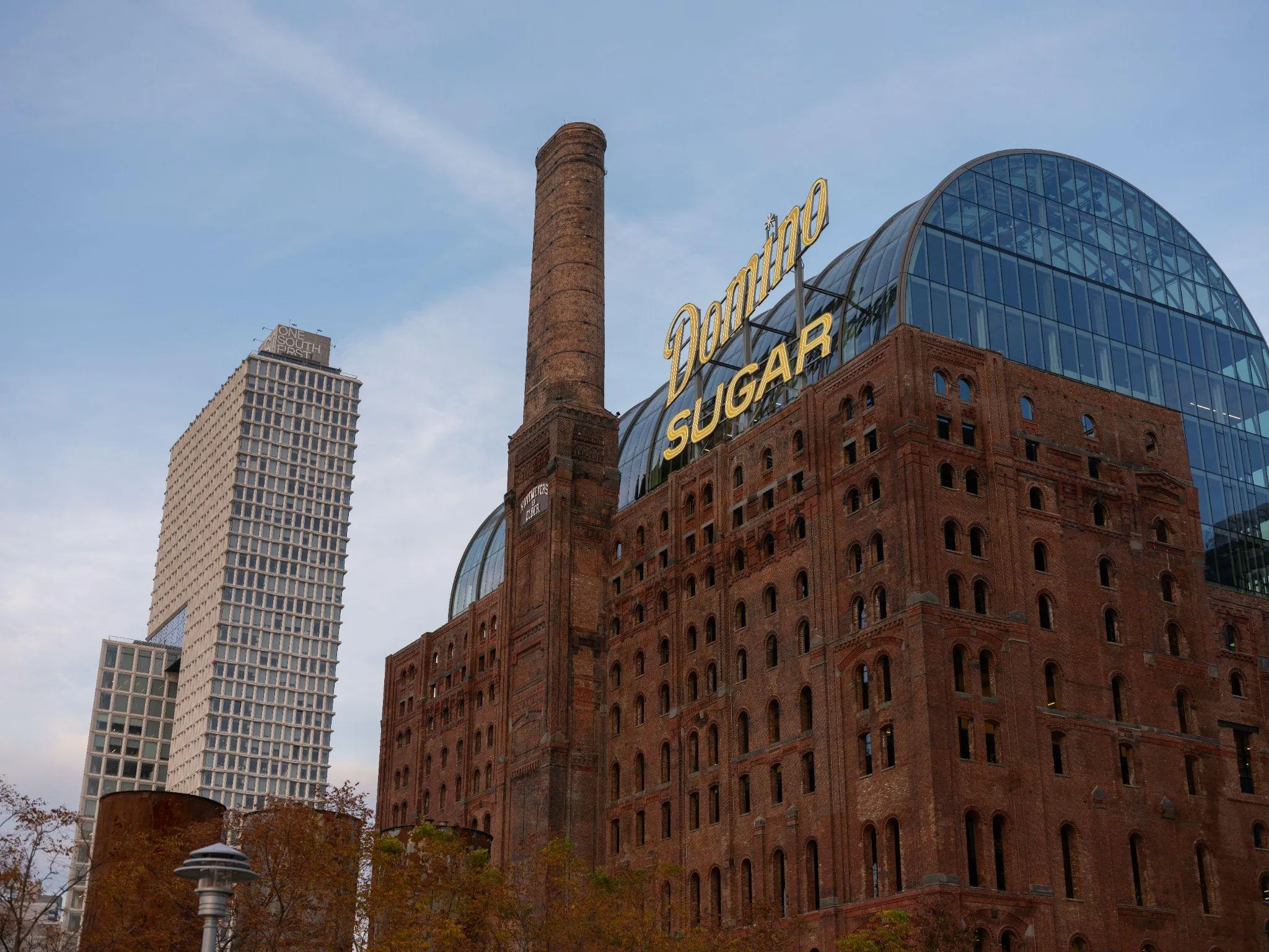 Exterior image of the Domino sugar facory building in Brooklyn